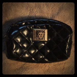 Makeup bag